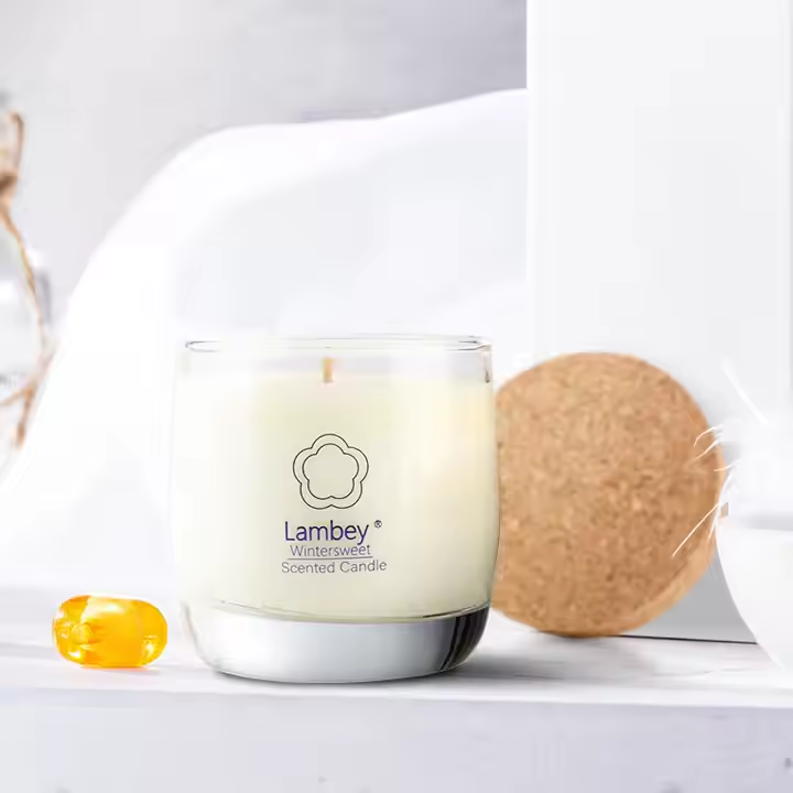 Glass with wood cover scented candle