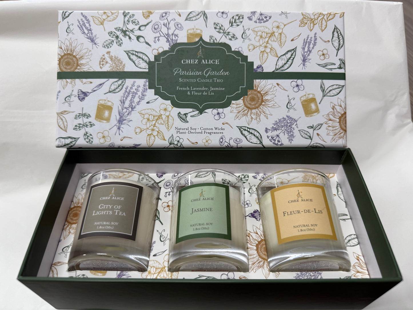 Luxury gift set of scented candles